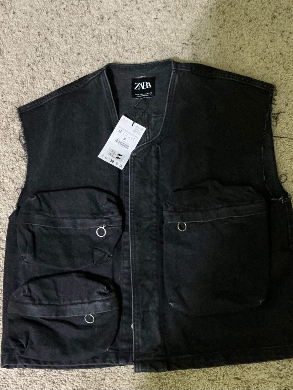 ZARA Black Utility Vest with Front Pockets